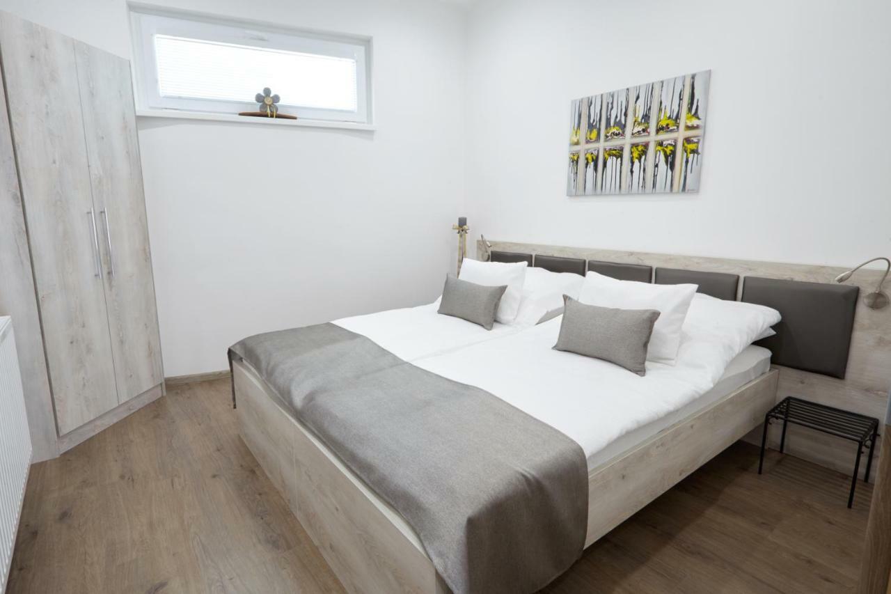 Foter Apartman Ii. Villány Exteriér fotografie